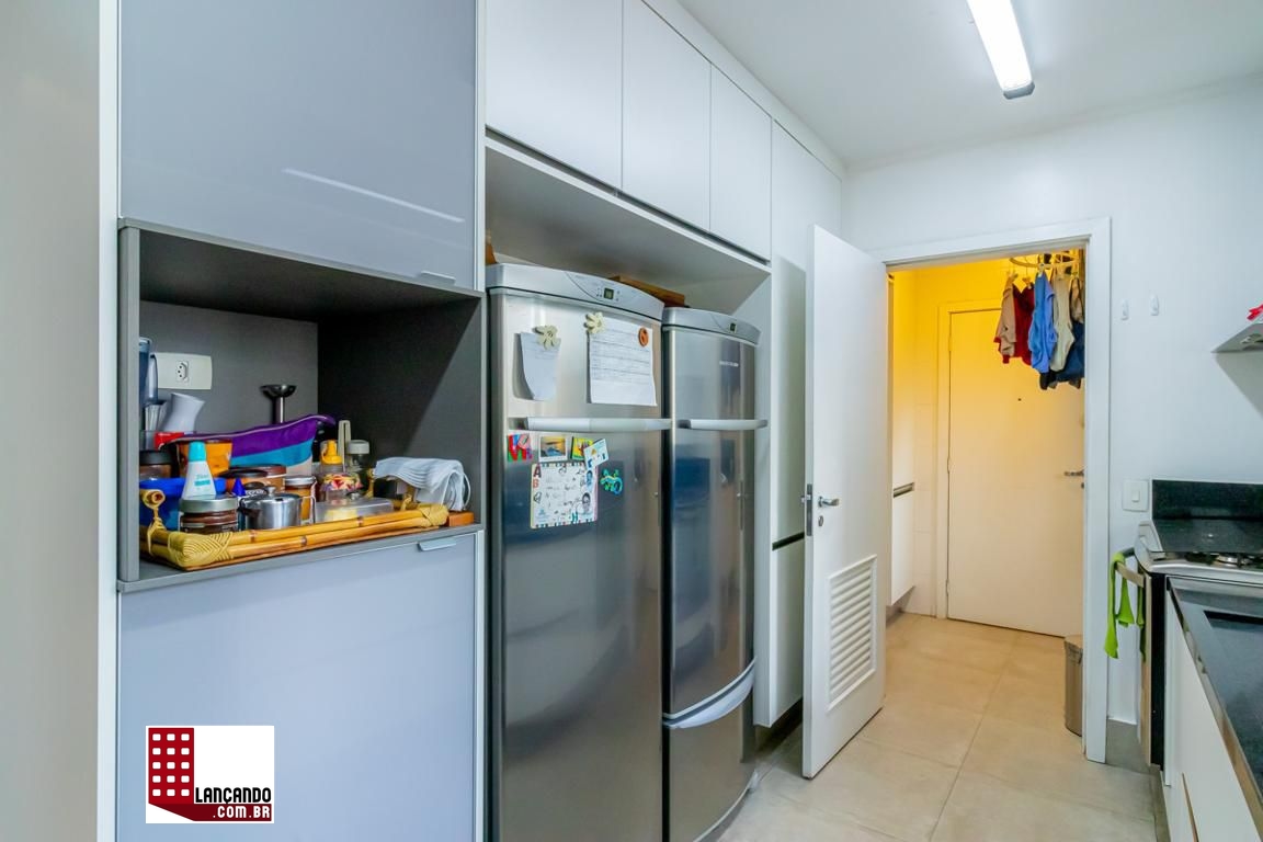 Apartamento à venda com 3 quartos, 130m² - Foto 13