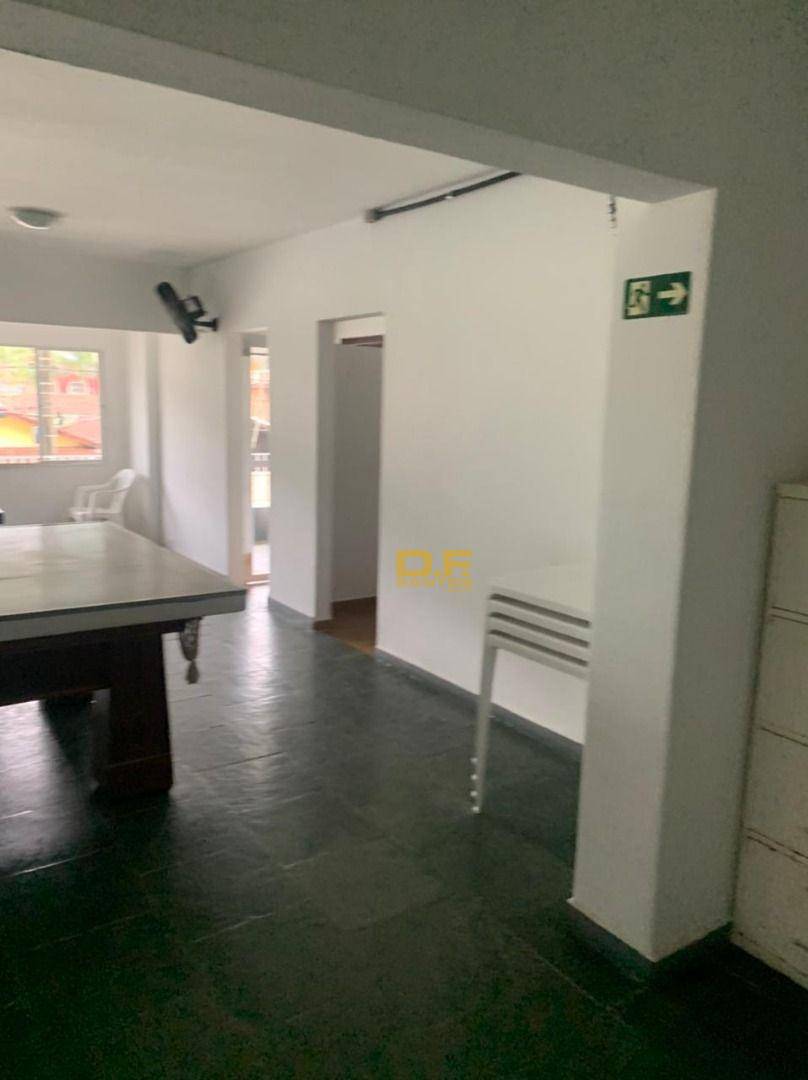 Apartamento à venda com 3 quartos, 90m² - Foto 12