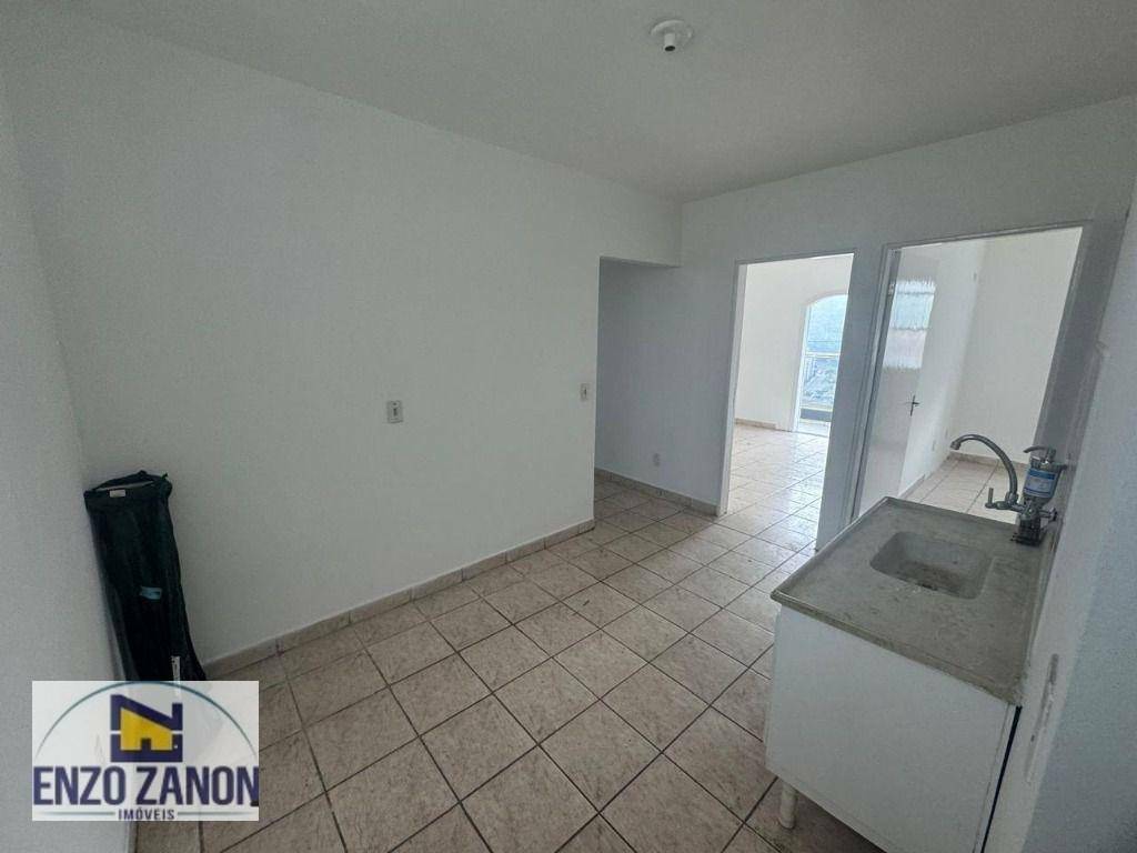 Apartamento para alugar com 2 quartos, 70m² - Foto 12