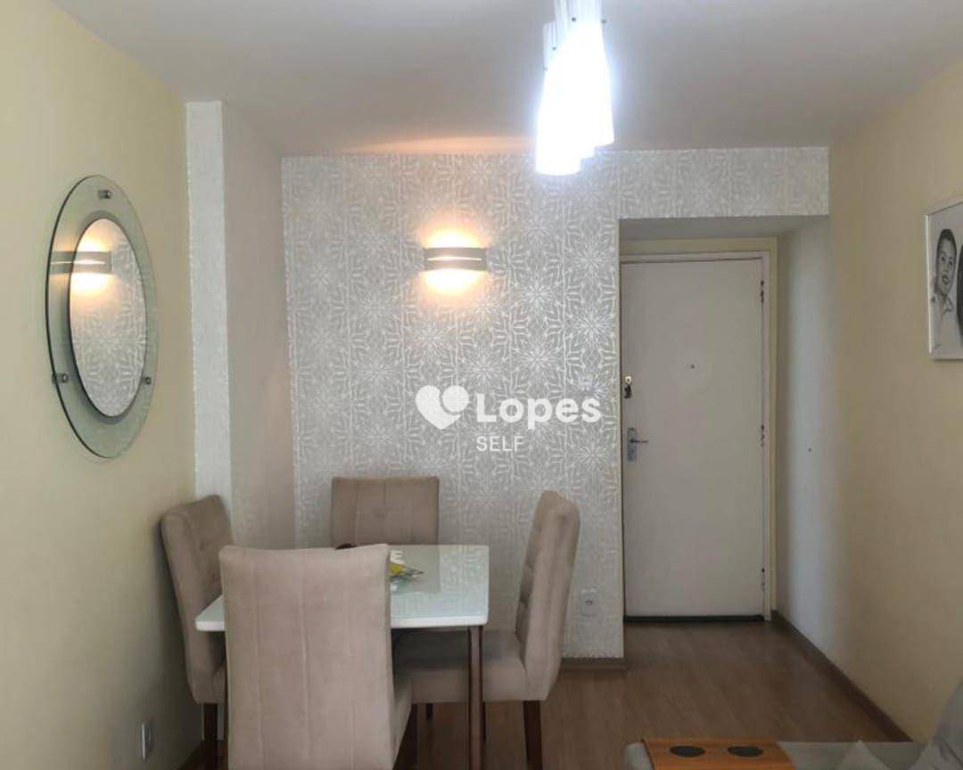 Apartamento à venda com 2 quartos, 78m² - Foto 2