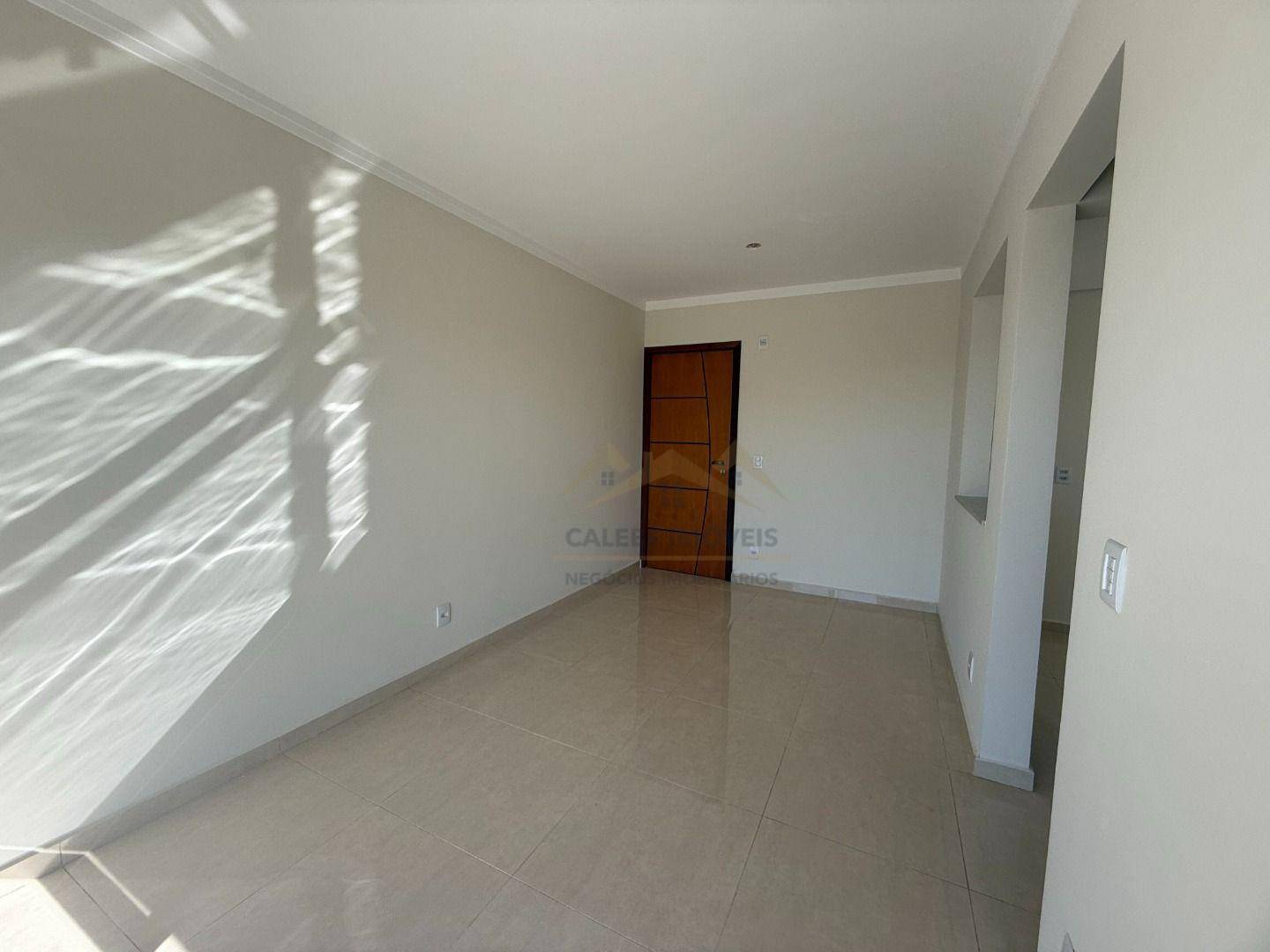 Apartamento à venda com 2 quartos, 59m² - Foto 2