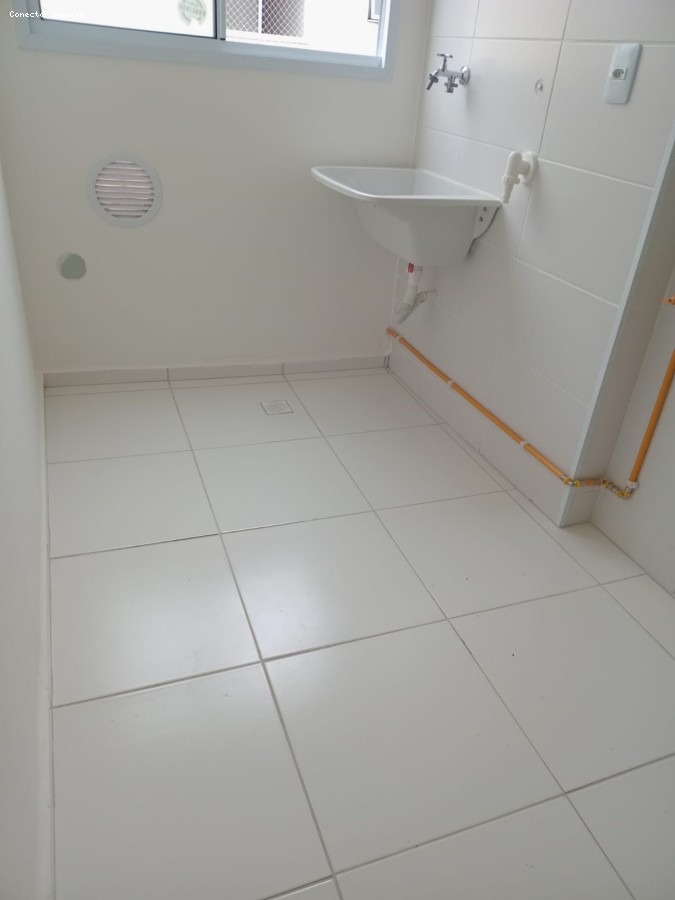 Apartamento à venda com 2 quartos, 42m² - Foto 8