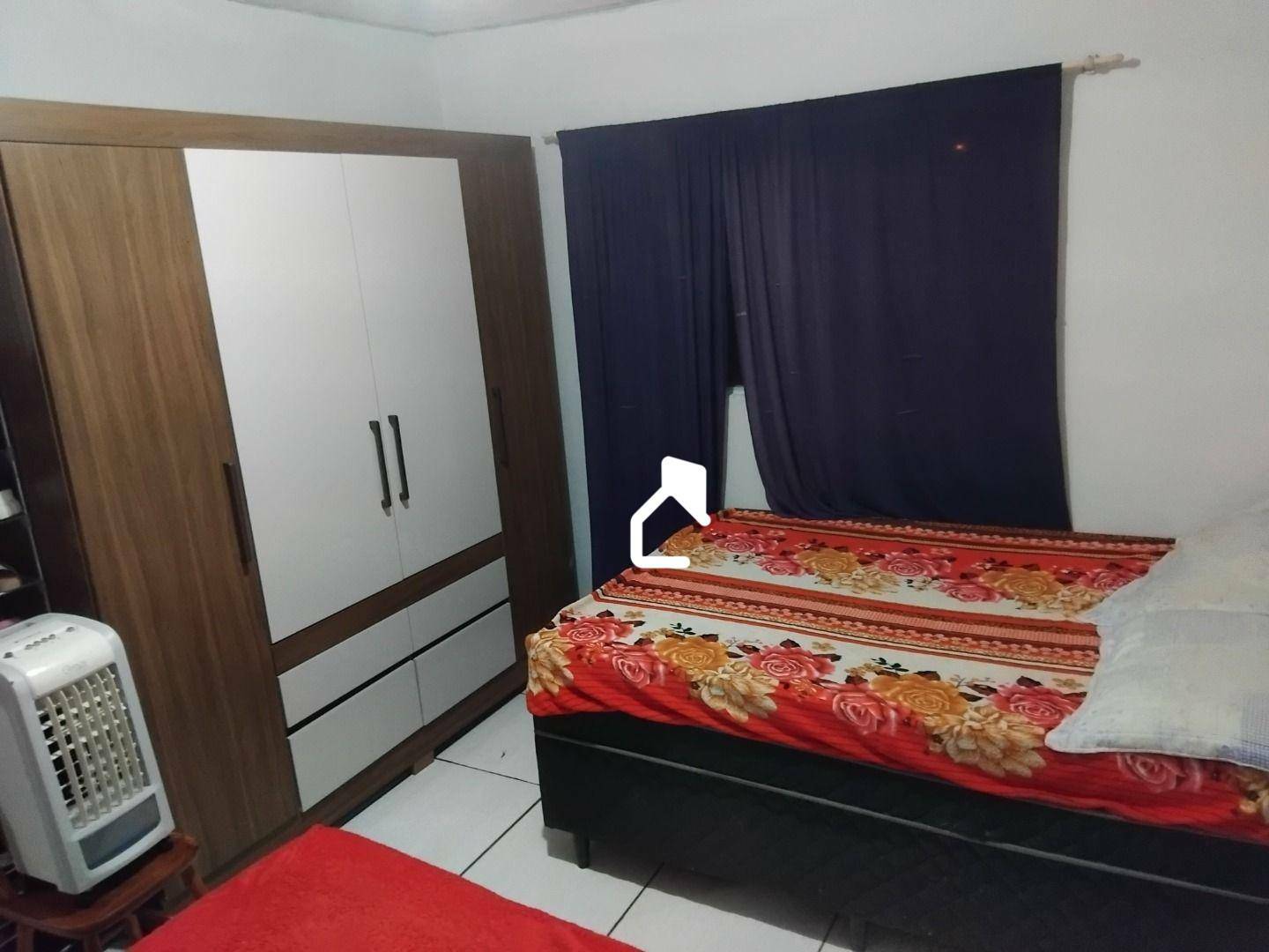 Casa à venda com 2 quartos, 50m² - Foto 3