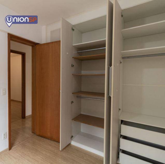 Apartamento à venda com 3 quartos, 96m² - Foto 11