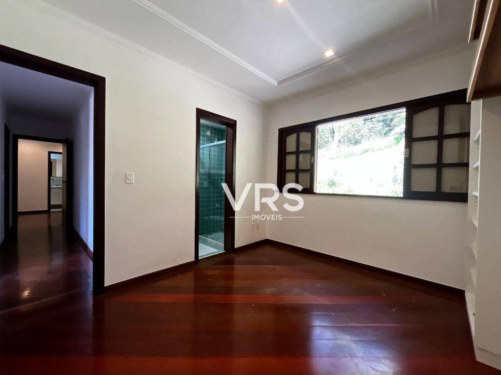 Casa de Condomínio à venda e aluguel com 3 quartos, 207m² - Foto 35