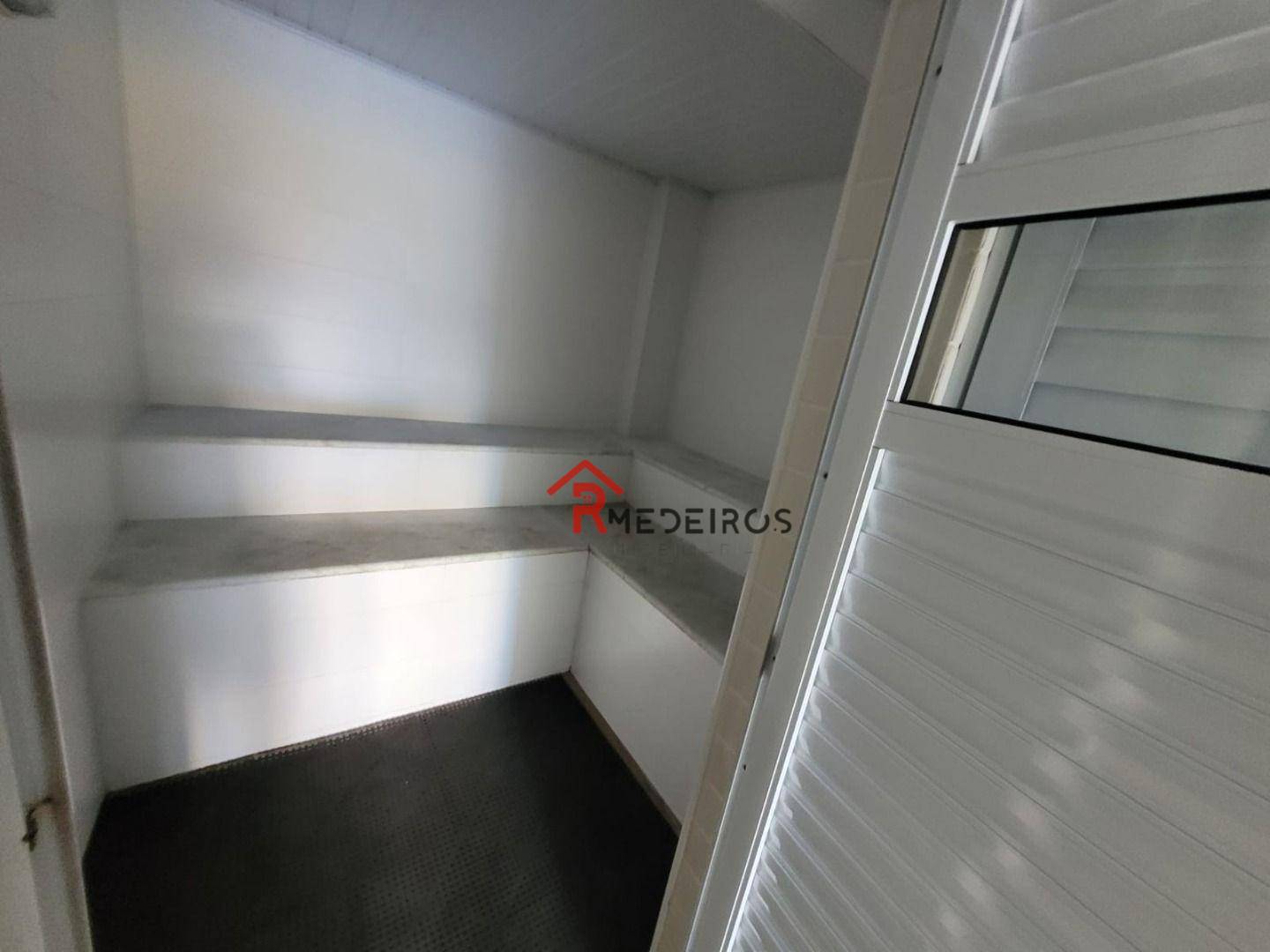 Apartamento à venda com 3 quartos, 125m² - Foto 28