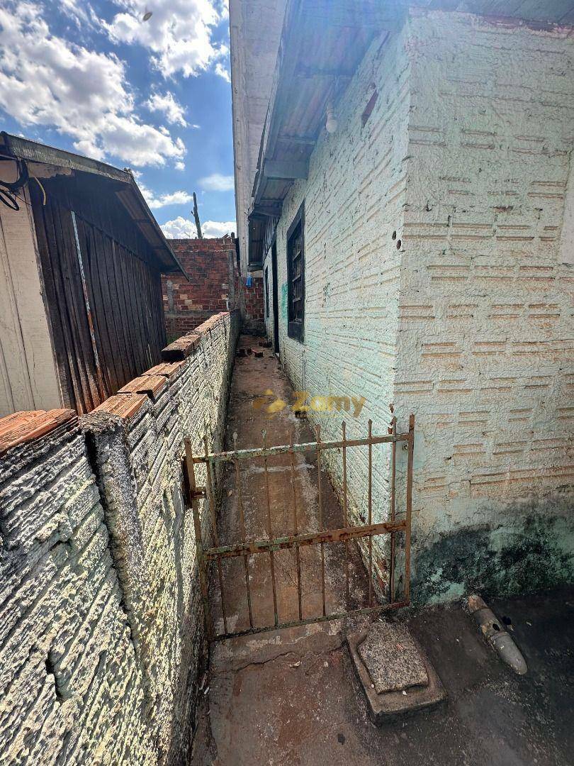 Casa à venda com 3 quartos, 325M2 - Foto 10