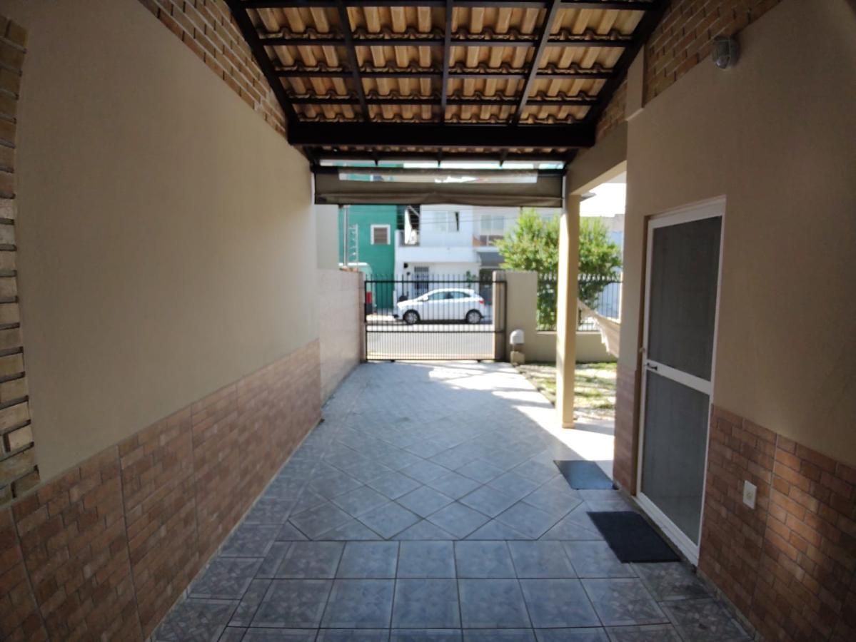 Casa à venda com 3 quartos, 182m² - Foto 3