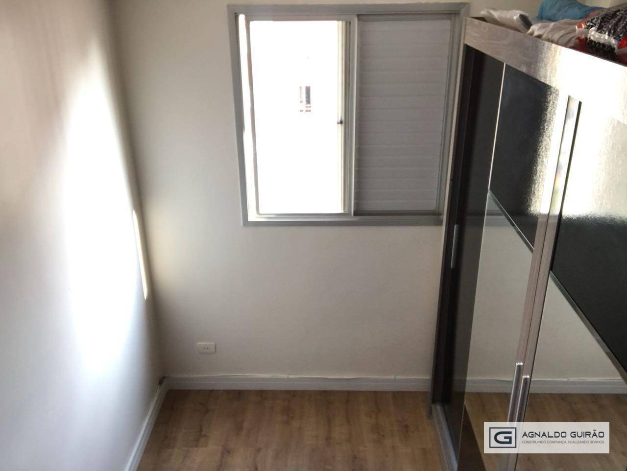 Apartamento à venda com 2 quartos, 56m² - Foto 9