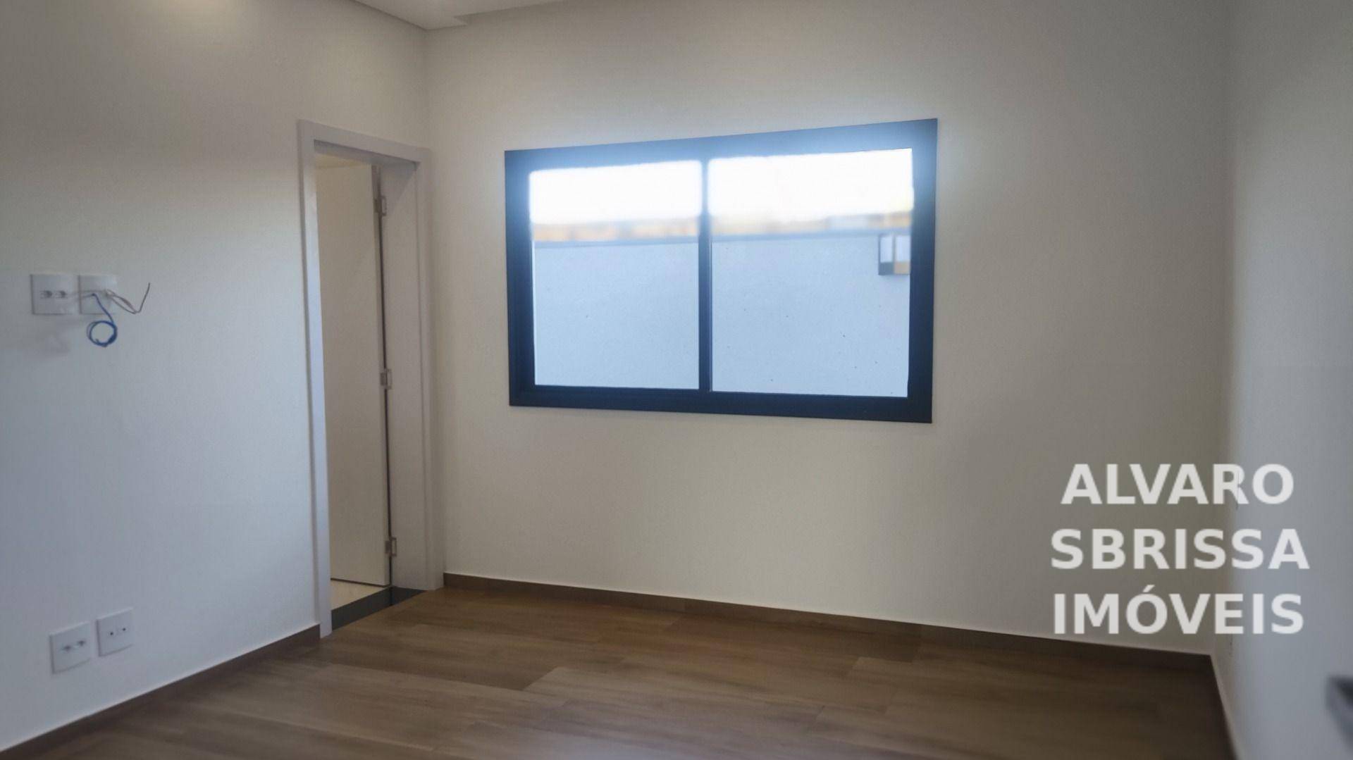 Casa à venda com 4 quartos, 330m² - Foto 15