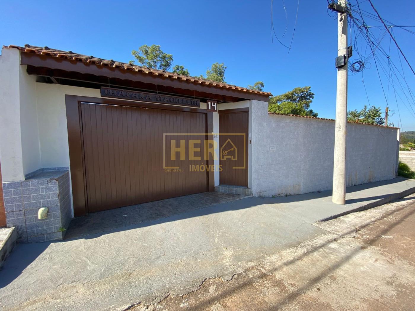 Chácara à venda com 3 quartos, 302m² - Foto 2