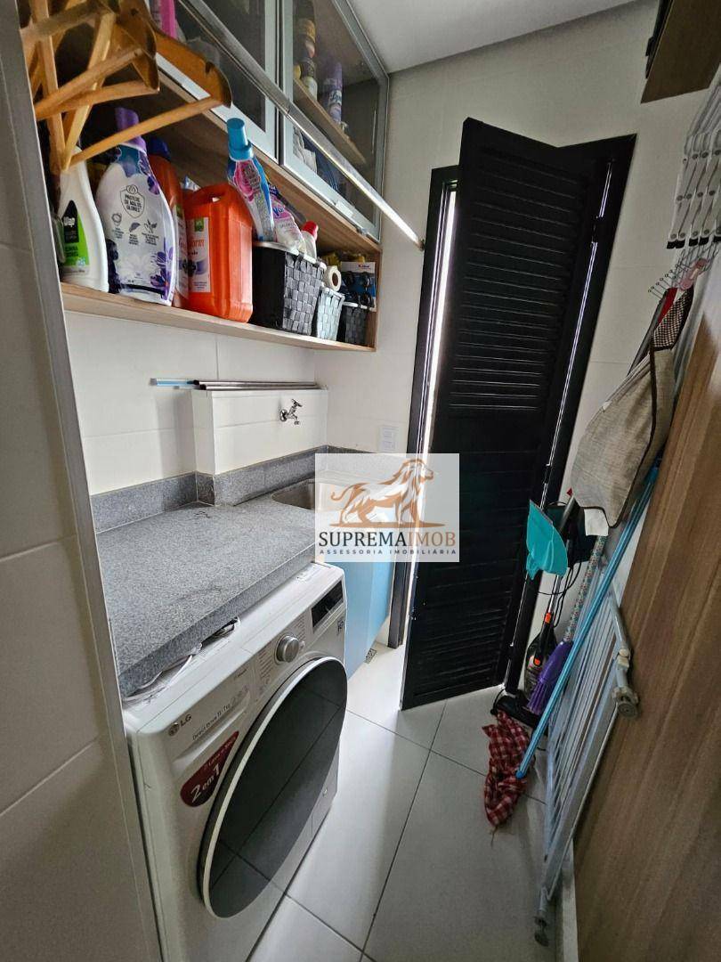 Apartamento à venda com 2 quartos, 64m² - Foto 7