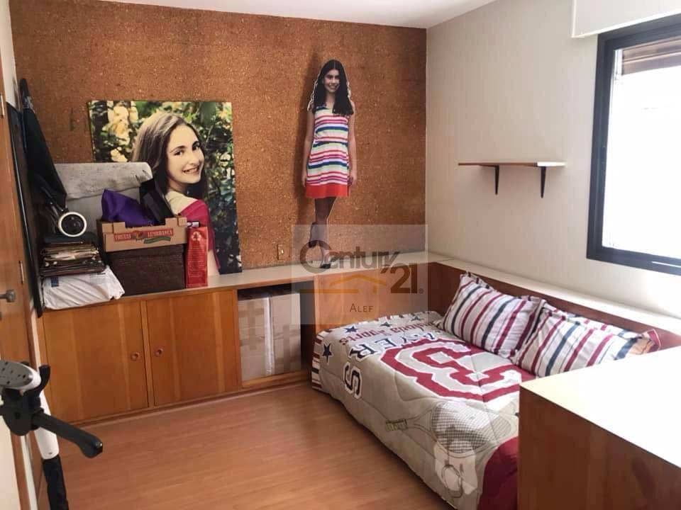 Apartamento à venda com 4 quartos, 250m² - Foto 7