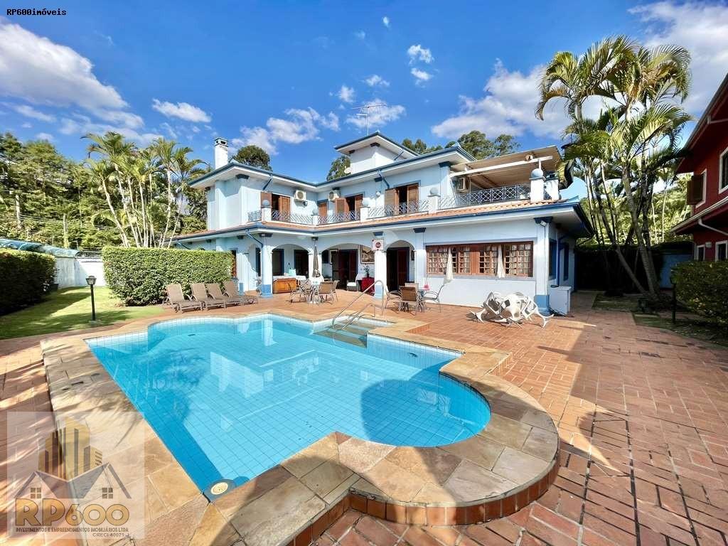 Casa à venda com 6 quartos, 1008m² - Foto 1