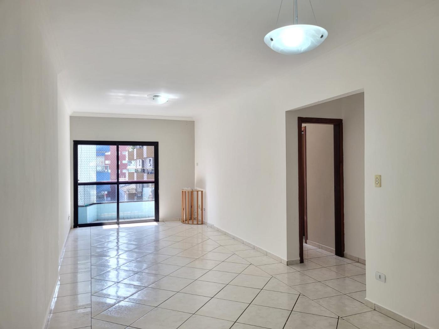 Apartamento à venda com 2 quartos, 84m² - Foto 3