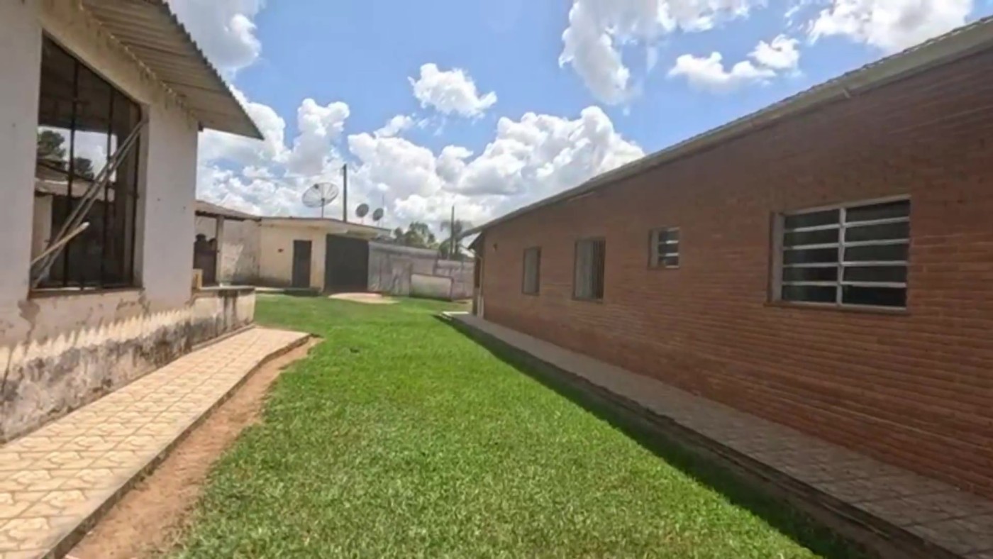 Chácara à venda com 4 quartos, 6100m² - Foto 34