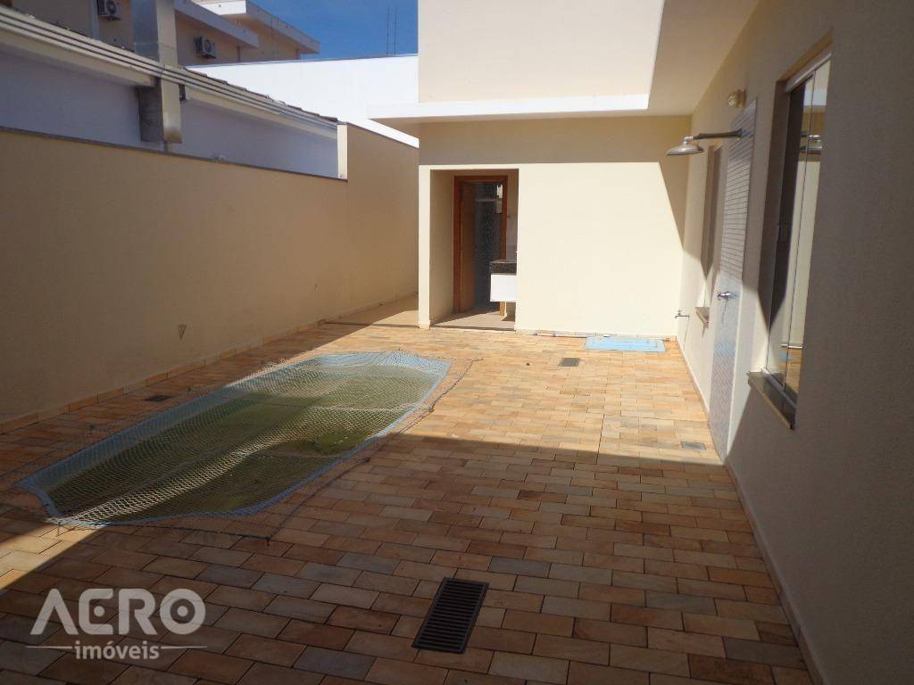 Casa à venda com 3 quartos, 230m² - Foto 20