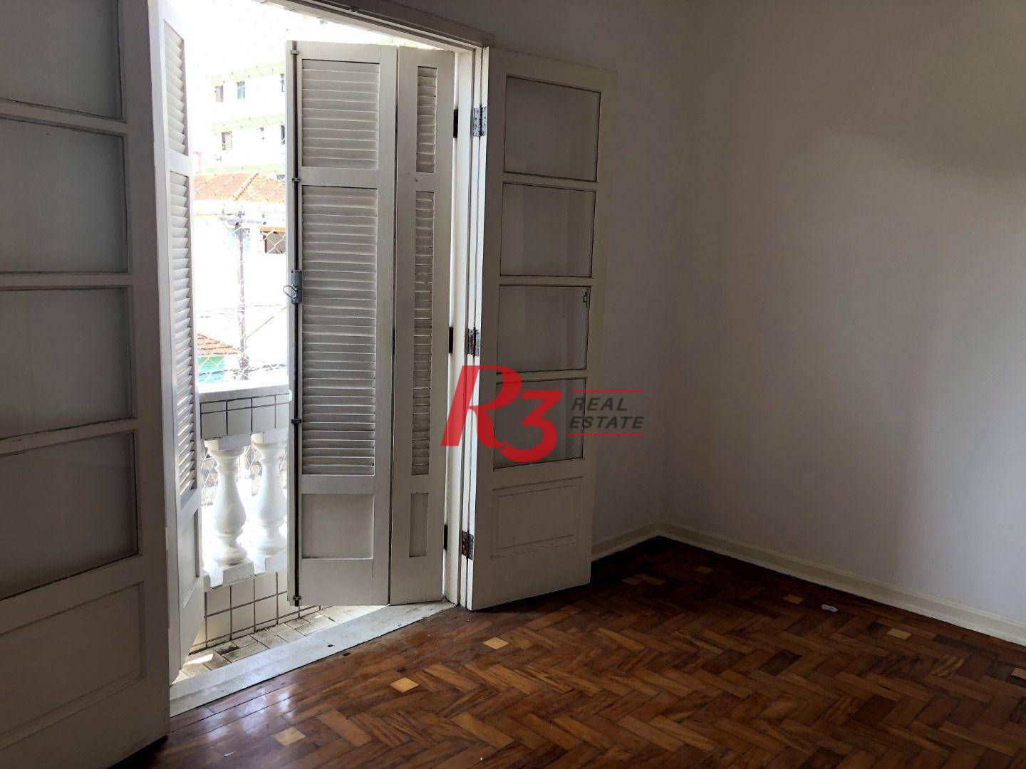 Apartamento para alugar com 3 quartos, 131m² - Foto 8