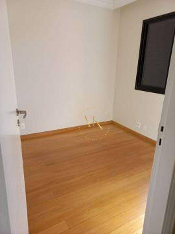 Apartamento à venda com 2 quartos, 70m² - Foto 19