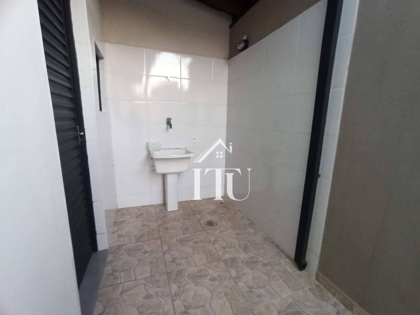 Casa para alugar com 1 quarto, 45m² - Foto 2