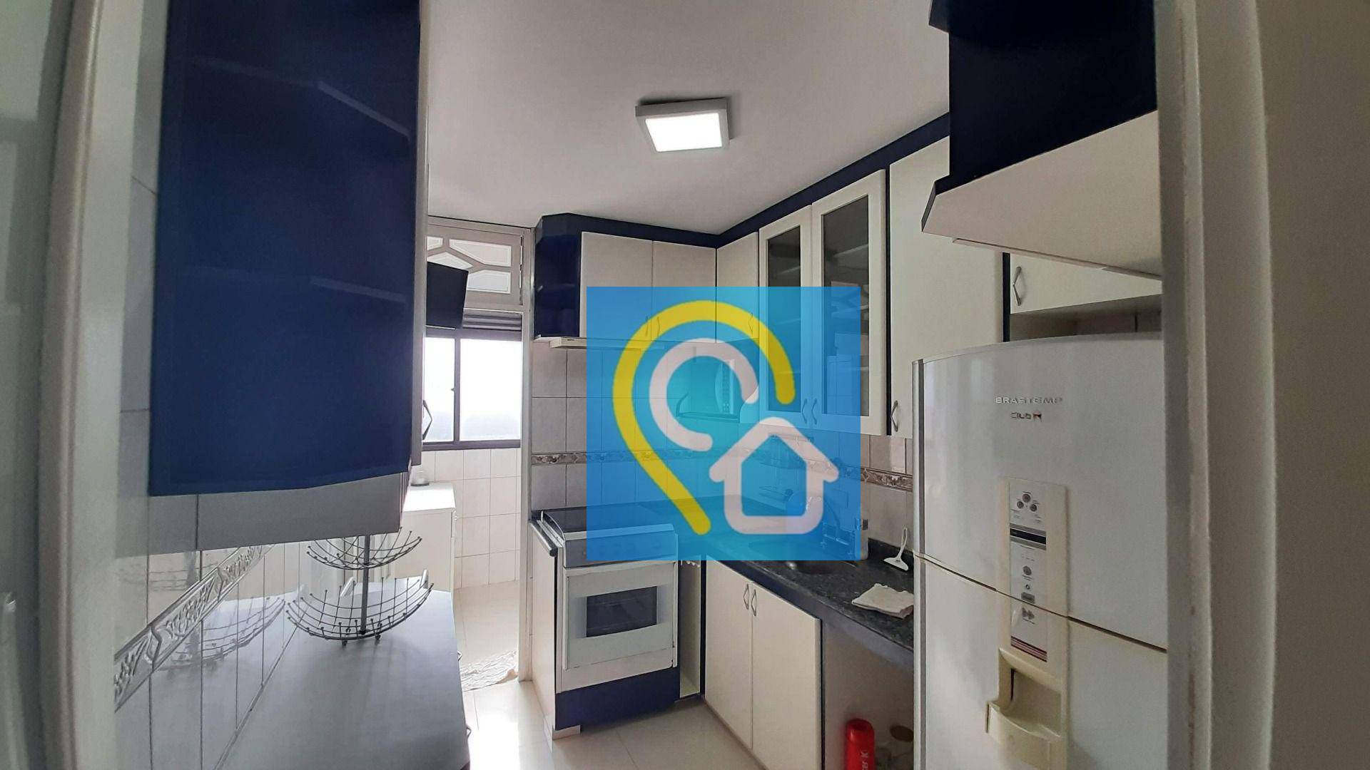 Apartamento para alugar com 3 quartos, 77m² - Foto 8