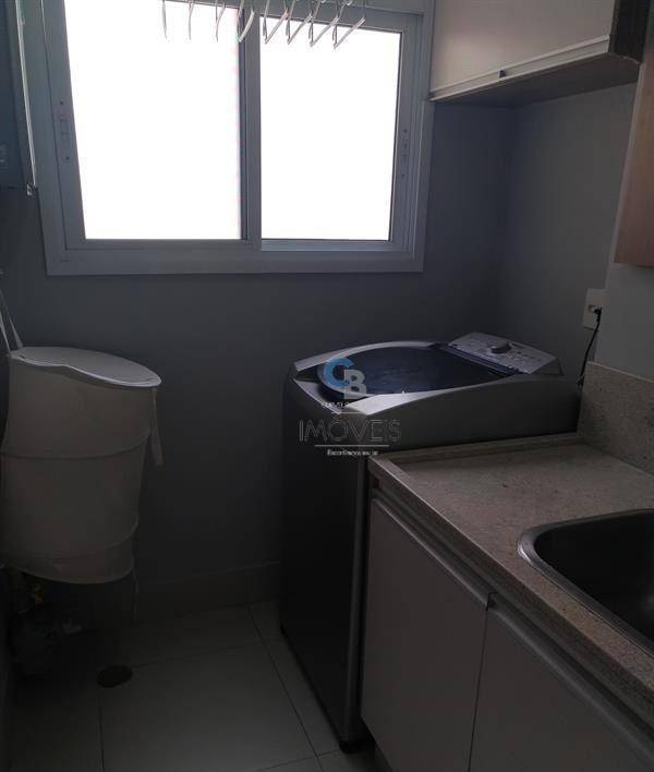 Apartamento à venda com 2 quartos, 72m² - Foto 14