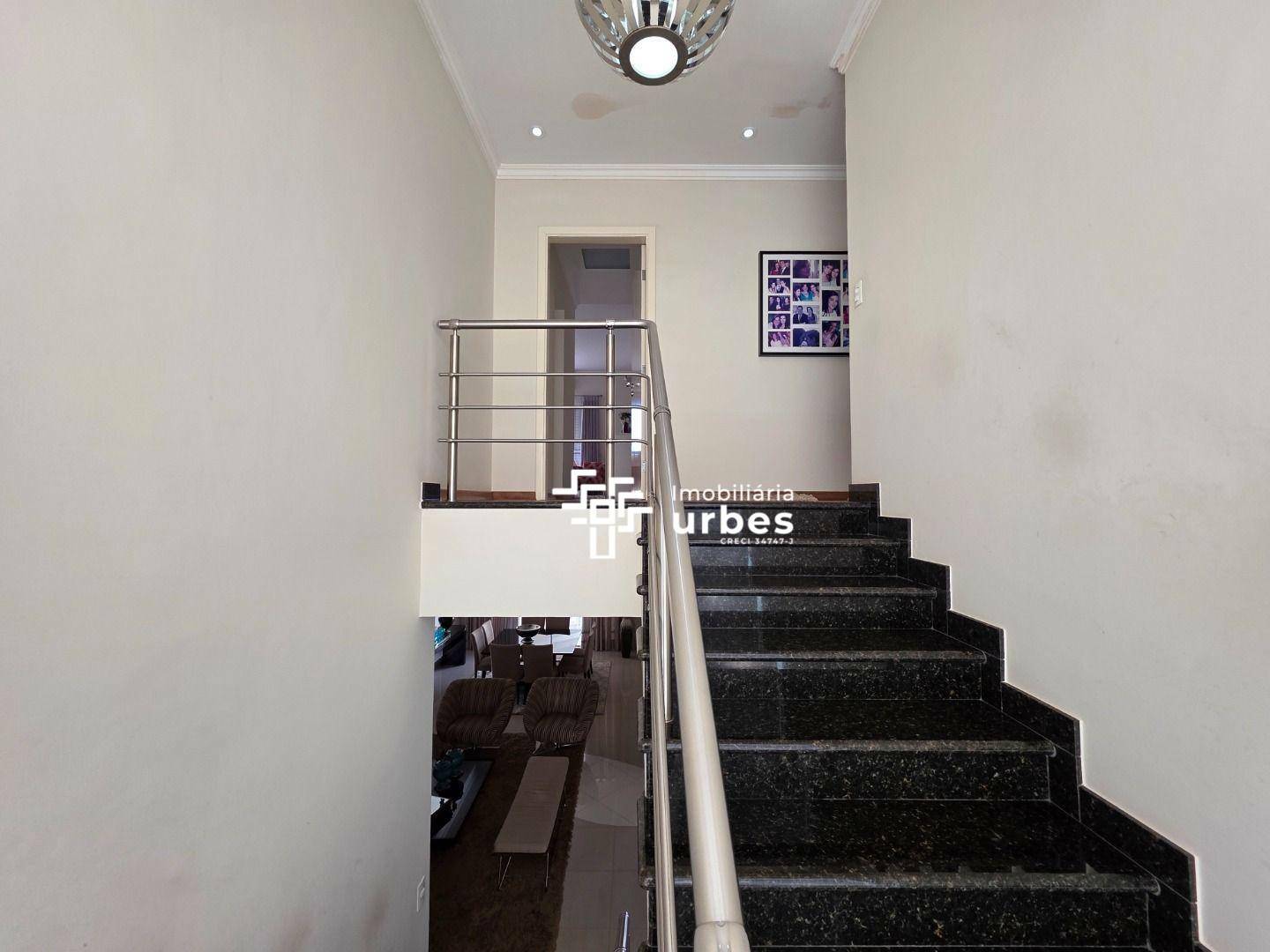 Casa, 3 quartos, 389 m² - Foto 22