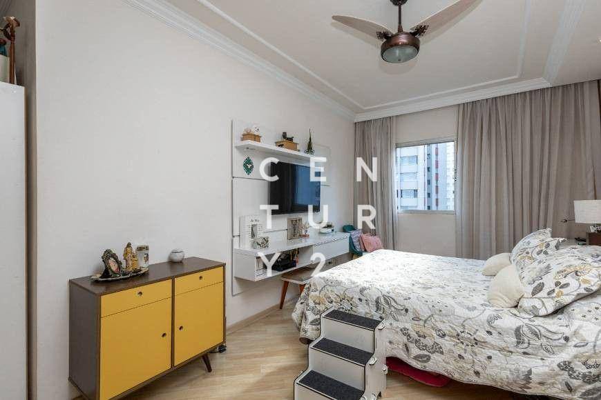 Apartamento à venda com 3 quartos, 208m² - Foto 21