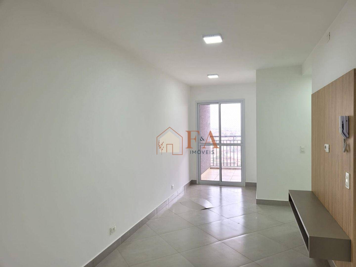 Apartamento à venda com 2 quartos, 66m² - Foto 3