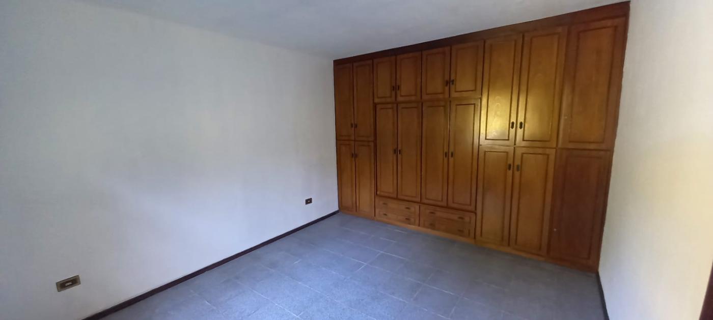 Casa de Condomínio à venda com 4 quartos, 300m² - Foto 28