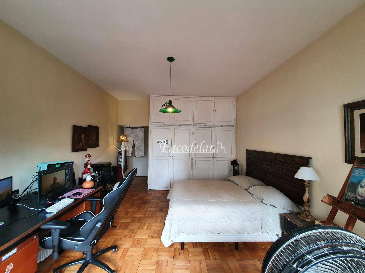 Apartamento à venda com 3 quartos, 214m² - Foto 32