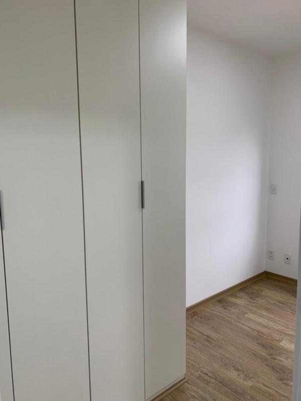 Sobrado à venda com 5 quartos, 305m² - Foto 8