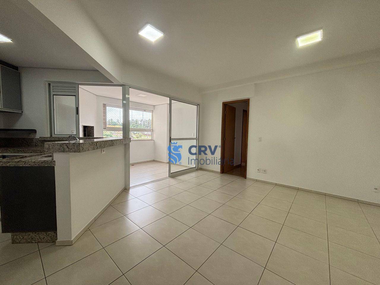 Apartamento à venda com 3 quartos, 79m² - Foto 1