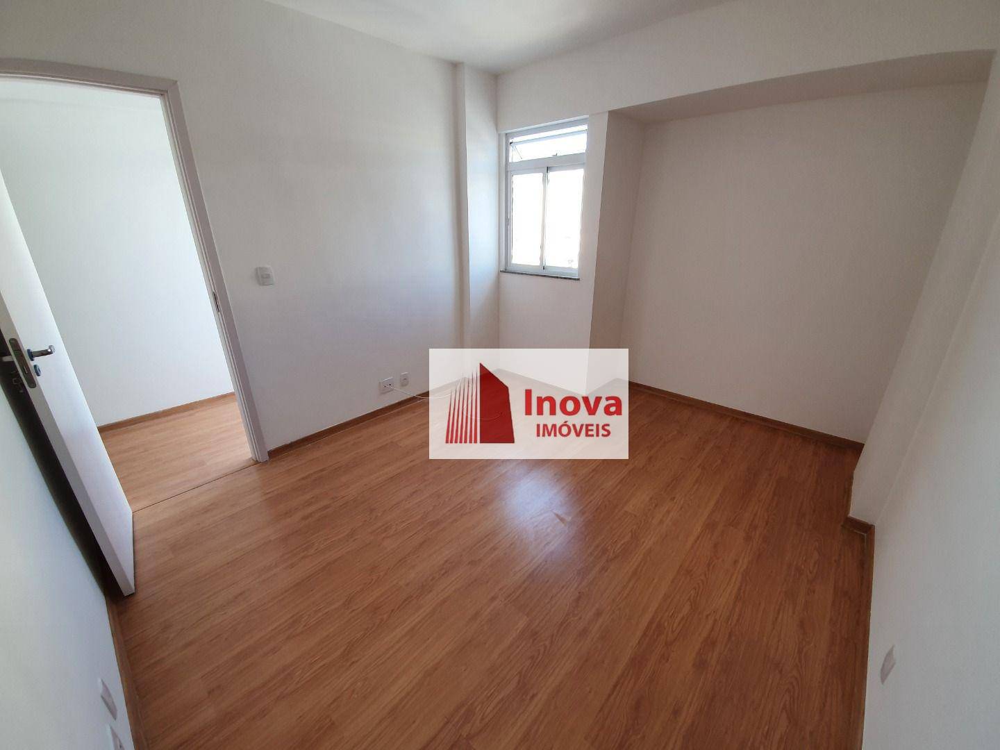 Apartamento à venda com 1 quarto, 40m² - Foto 14