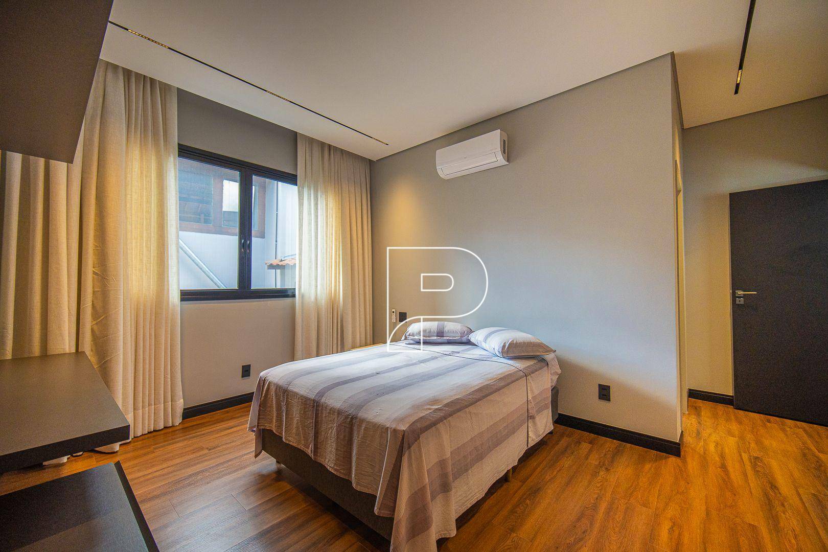 Casa de Condomínio à venda com 4 quartos, 550m² - Foto 43