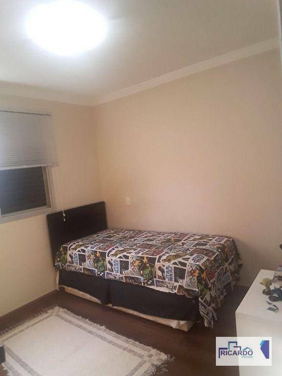 Apartamento à venda com 3 quartos, 91m² - Foto 15