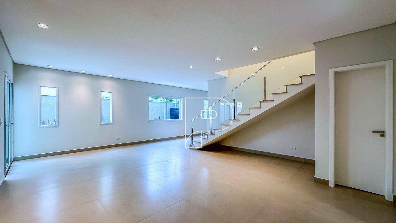 Casa de Condomínio à venda com 4 quartos, 357m² - Foto 8