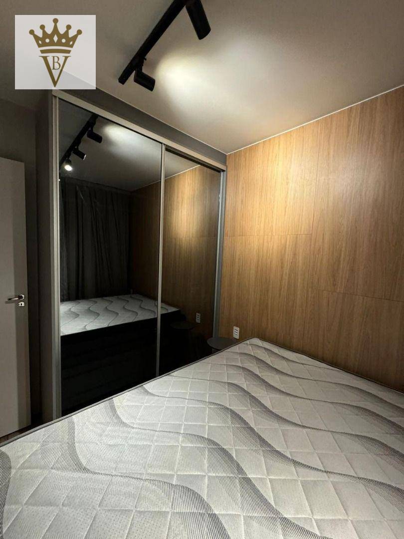 Apartamento à venda com 2 quartos, 34m² - Foto 8