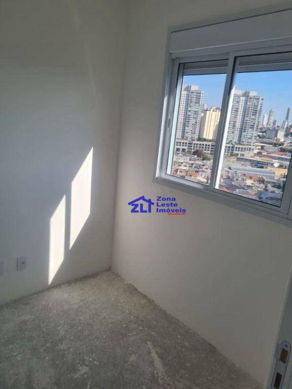 Apartamento à venda com 2 quartos, 35m² - Foto 13