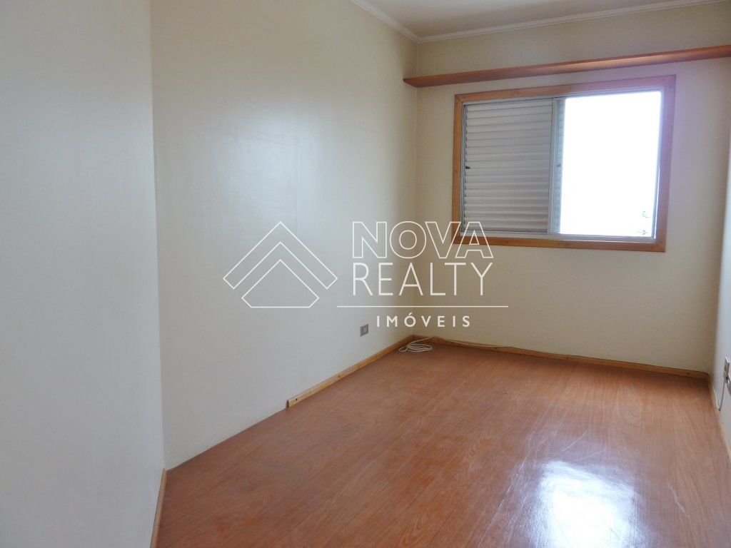 Apartamento à venda com 2 quartos, 65m² - Foto 4