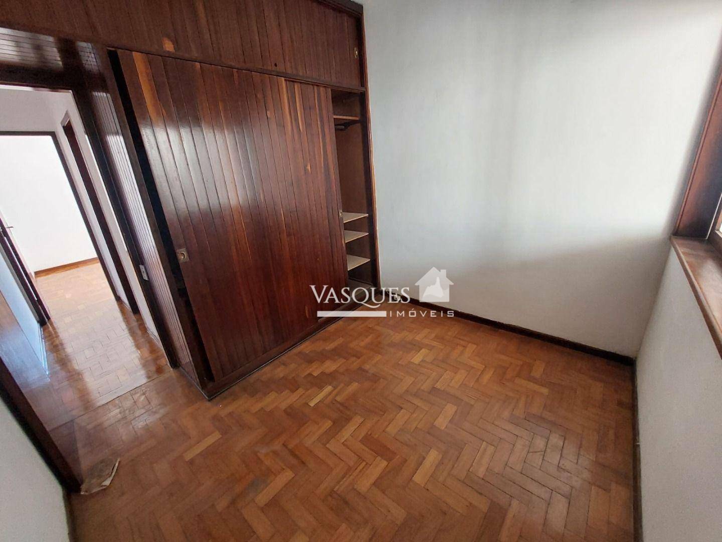 Apartamento à venda com 2 quartos, 68m² - Foto 6