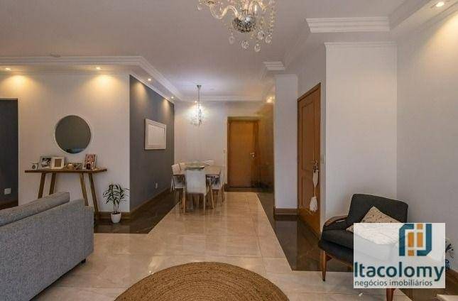 Apartamento à venda com 3 quartos, 139m² - Foto 3