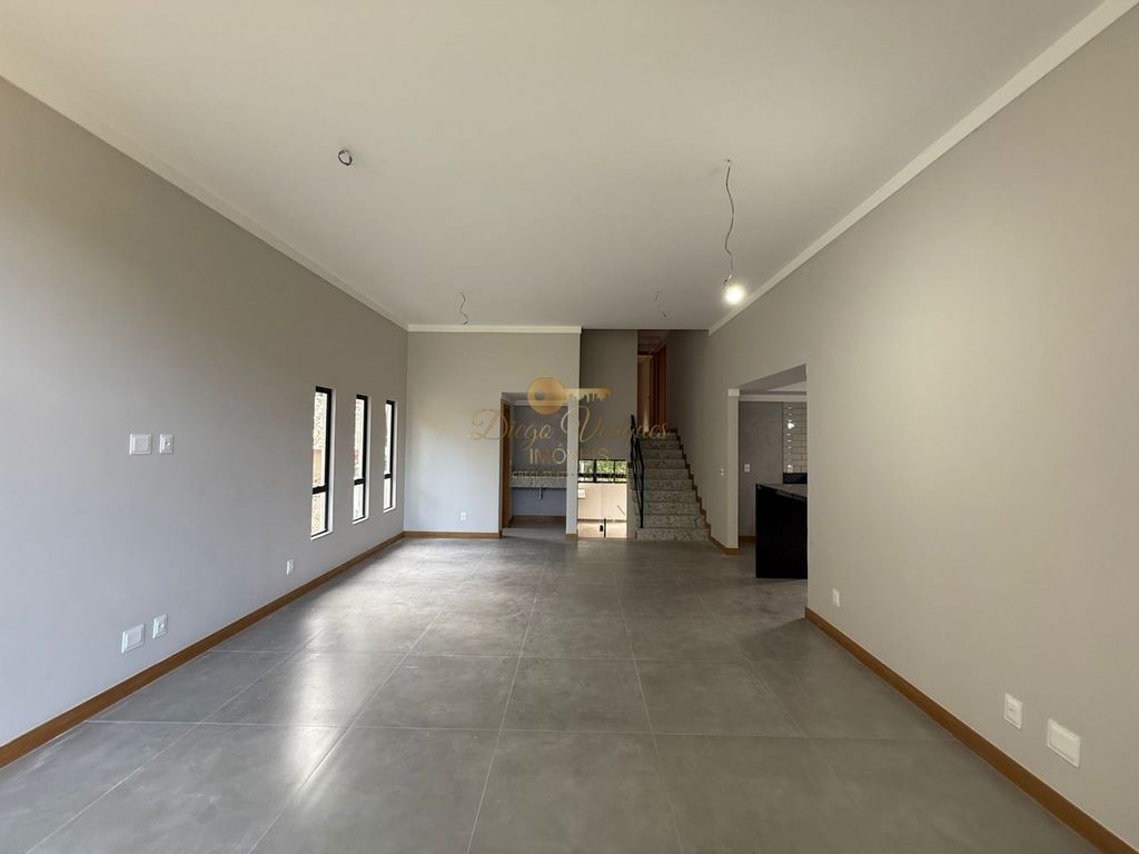 Casa de Condomínio à venda com 3 quartos, 300m² - Foto 7