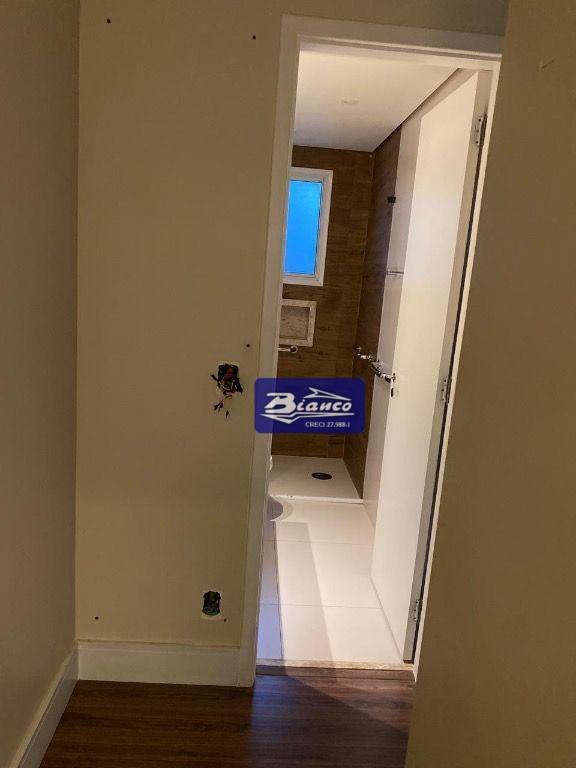 Apartamento à venda com 3 quartos, 116m² - Foto 25