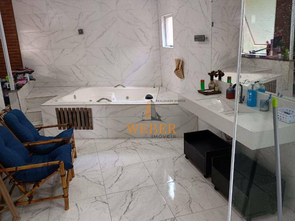 Casa à venda com 3 quartos, 120m² - Foto 15
