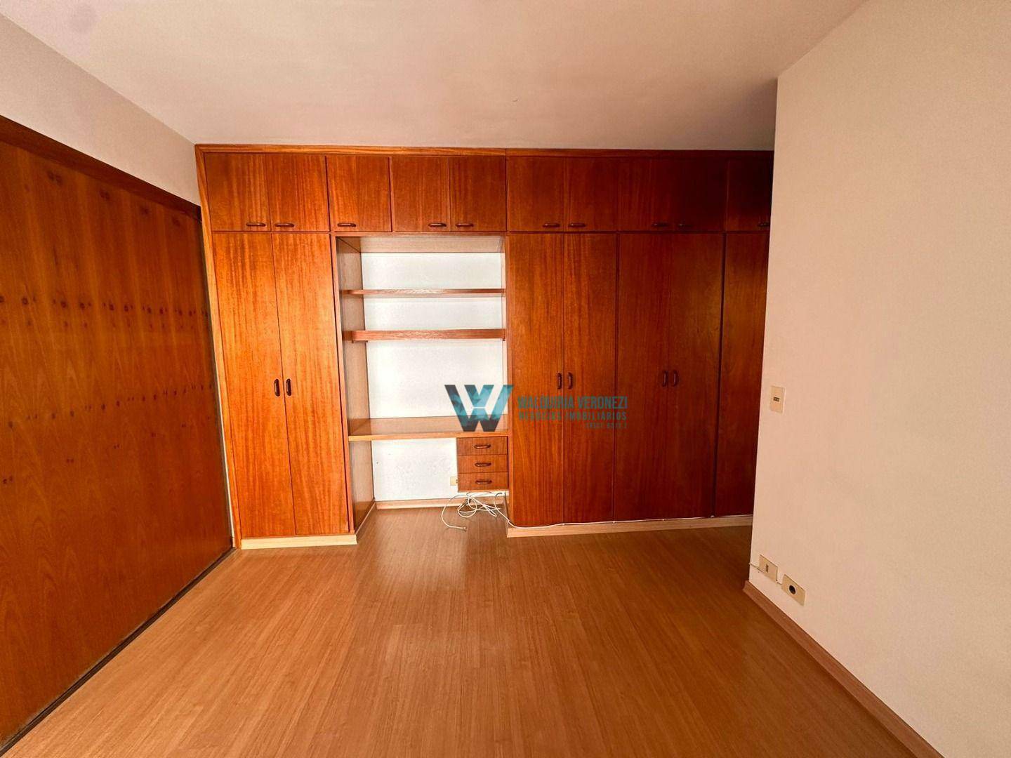 Apartamento à venda com 1 quarto, 55m² - Foto 9