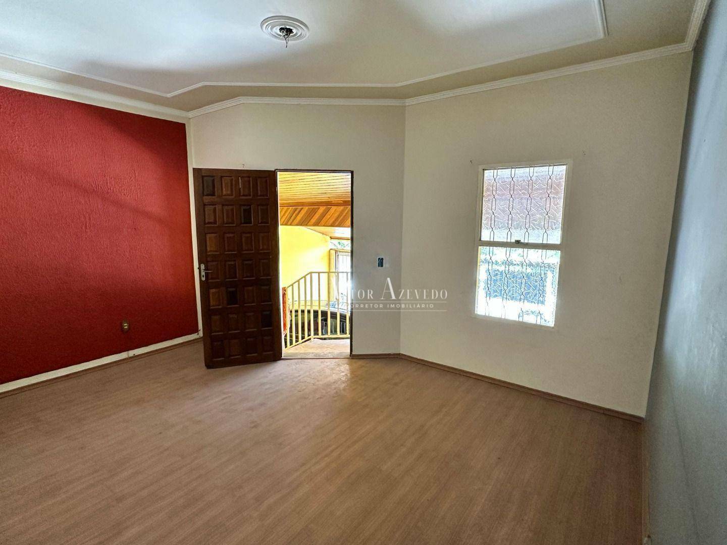 Casa à venda com 2 quartos, 130m² - Foto 6