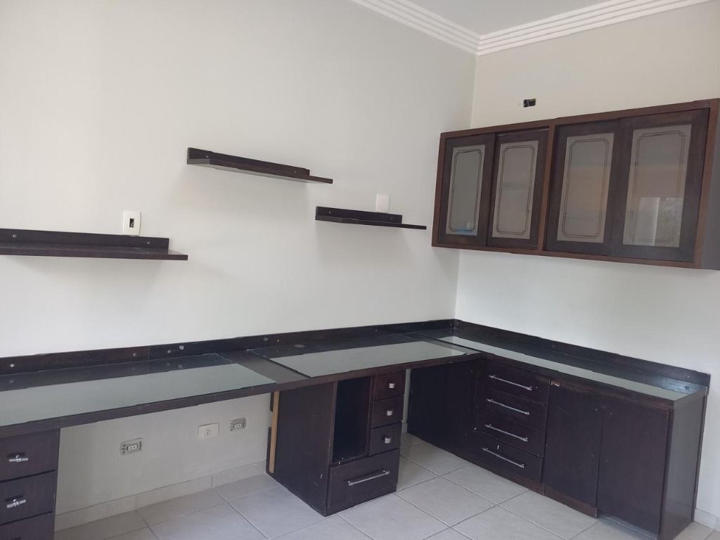 Casa de Condomínio à venda com 4 quartos, 381m² - Foto 16