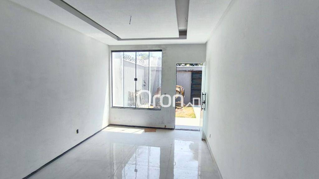 Sobrado à venda com 3 quartos, 150m² - Foto 2