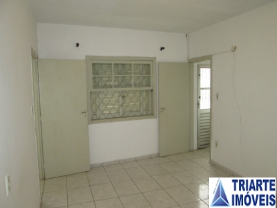 Casa para alugar com 2 quartos, 80m² - Foto 6